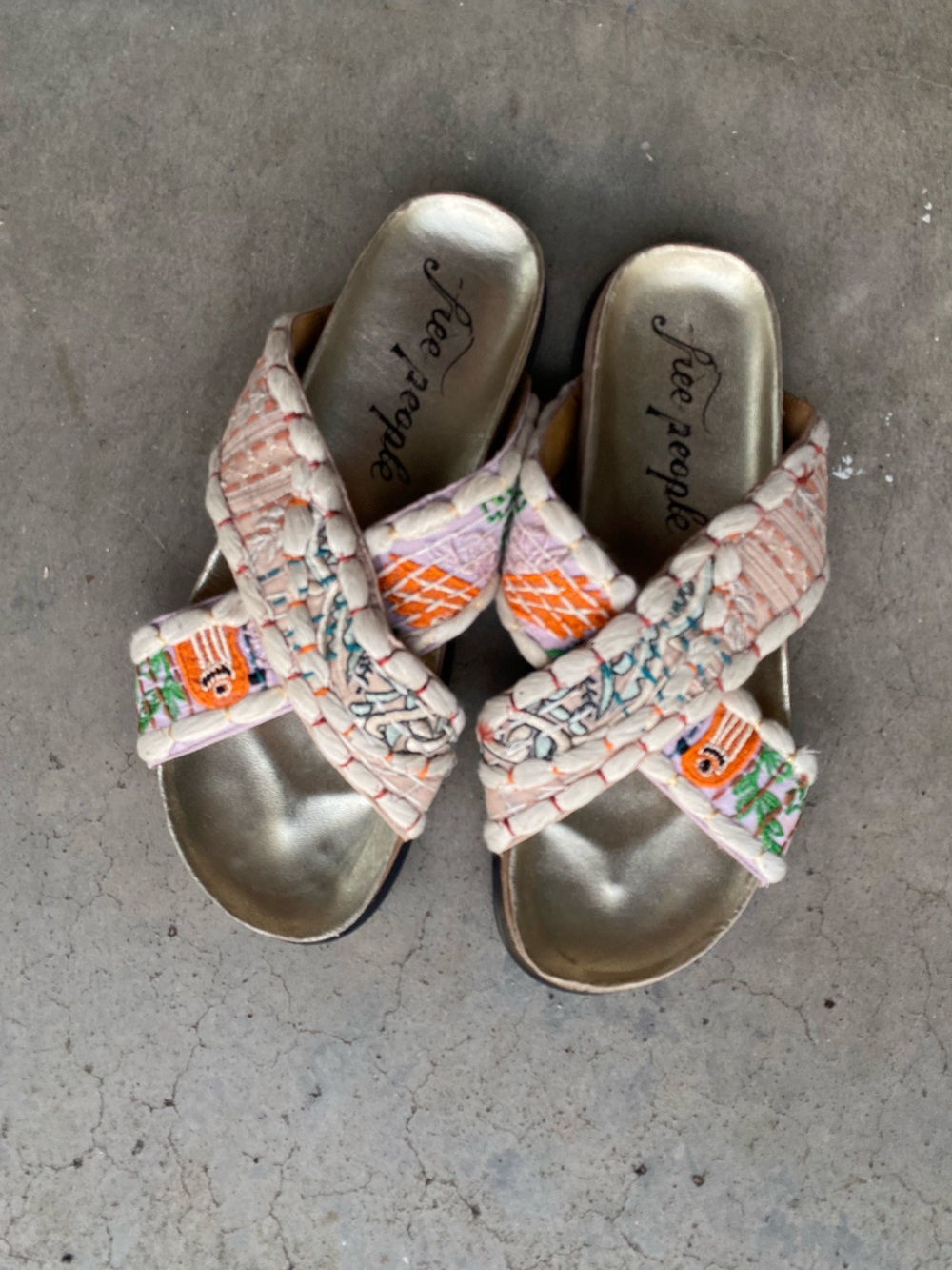 free people sandals wildflowers crossband patched kantha SZ 41 - Picture 3 of 7